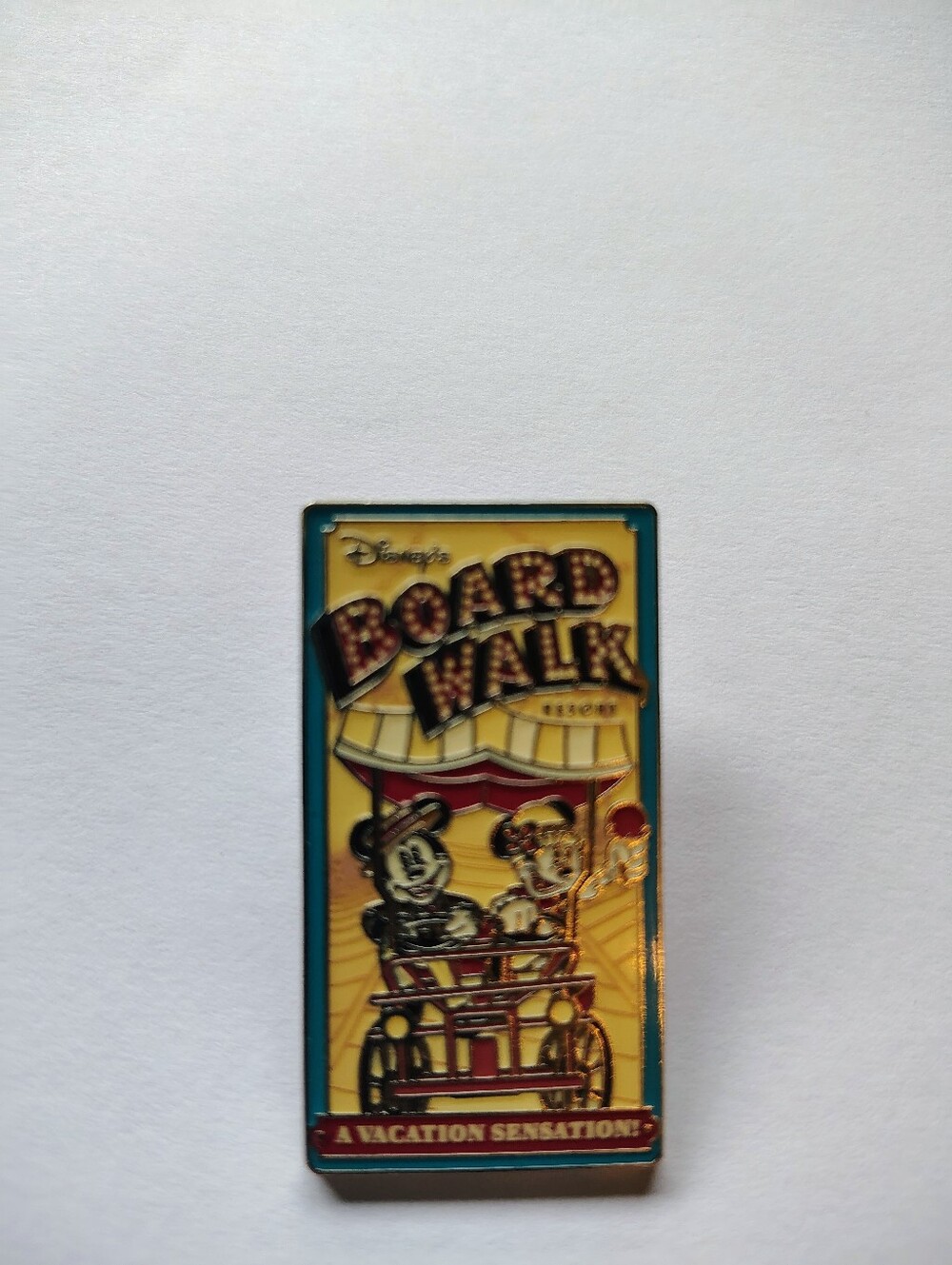 Mickey And Minnie Disney Pin Board Walk 2020